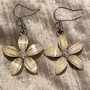 Cream Flower Earrings Lucite Rhinestone Center